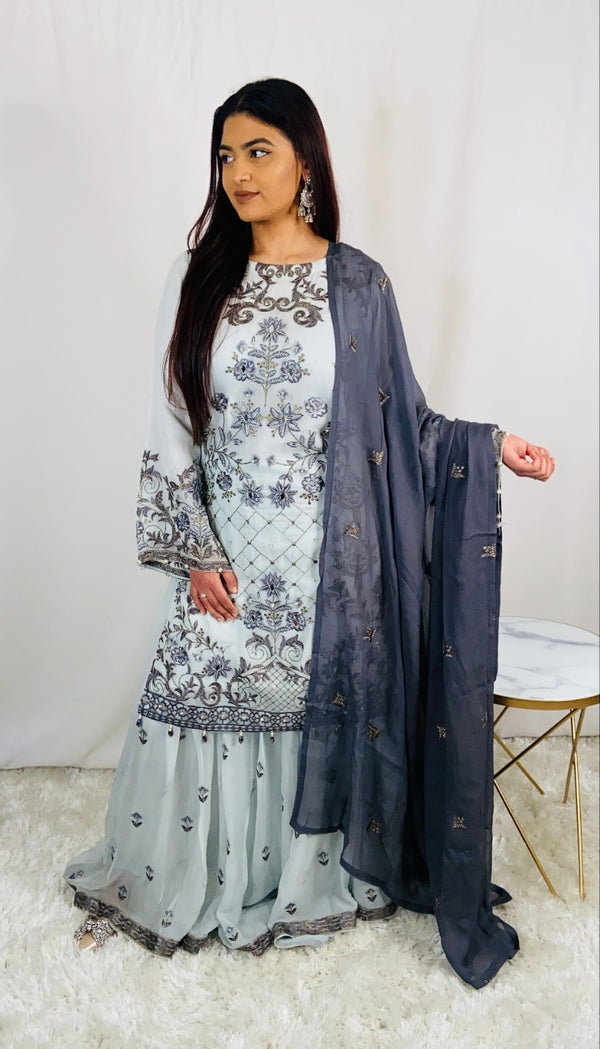 Grey Gharara